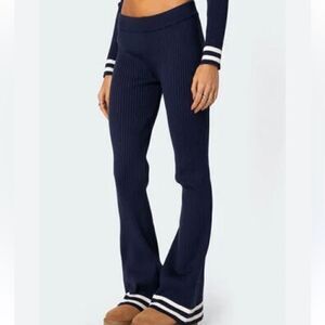 Edikted Pluto Ribbed Flared Pants M